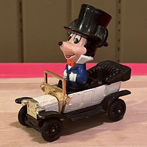 Vintage Mickey Mouse Diecast / Plastic Car Figure - Picture 1 of 10
